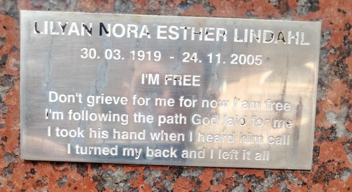 LINDAHL Lilyan Nora Esther 1919-2005