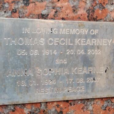 KEARNEY Thomas Cecil 1914-2002 & Anna Sophia 1924-2007
