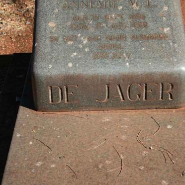 JAGER Annemie M.E., de 1954-1969