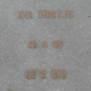 NORTJE Ina 1917-1975