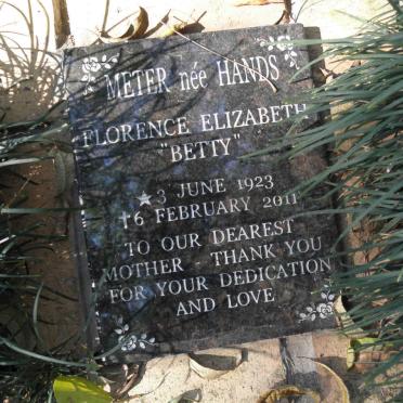 METER Florence Elizabeth nee HANDS 1923-2011