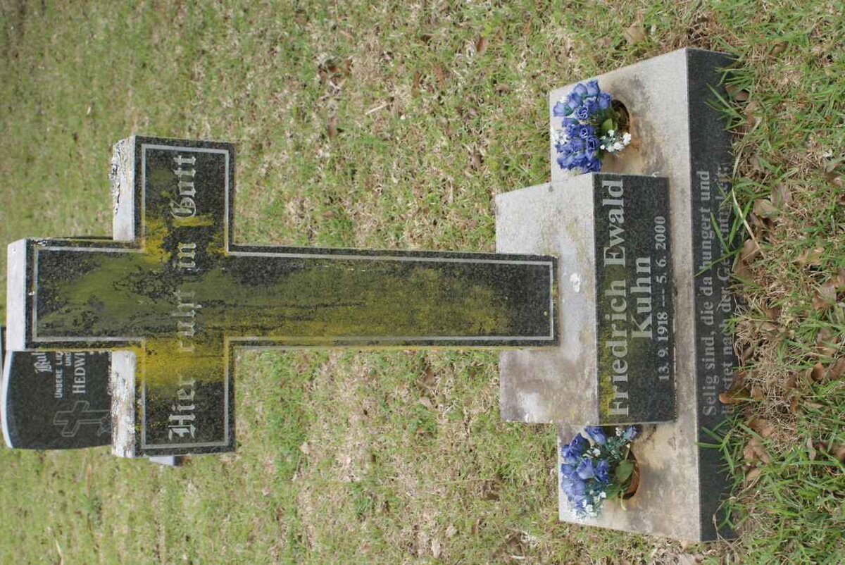 KUHN Friedrich Ewald 1918-2000