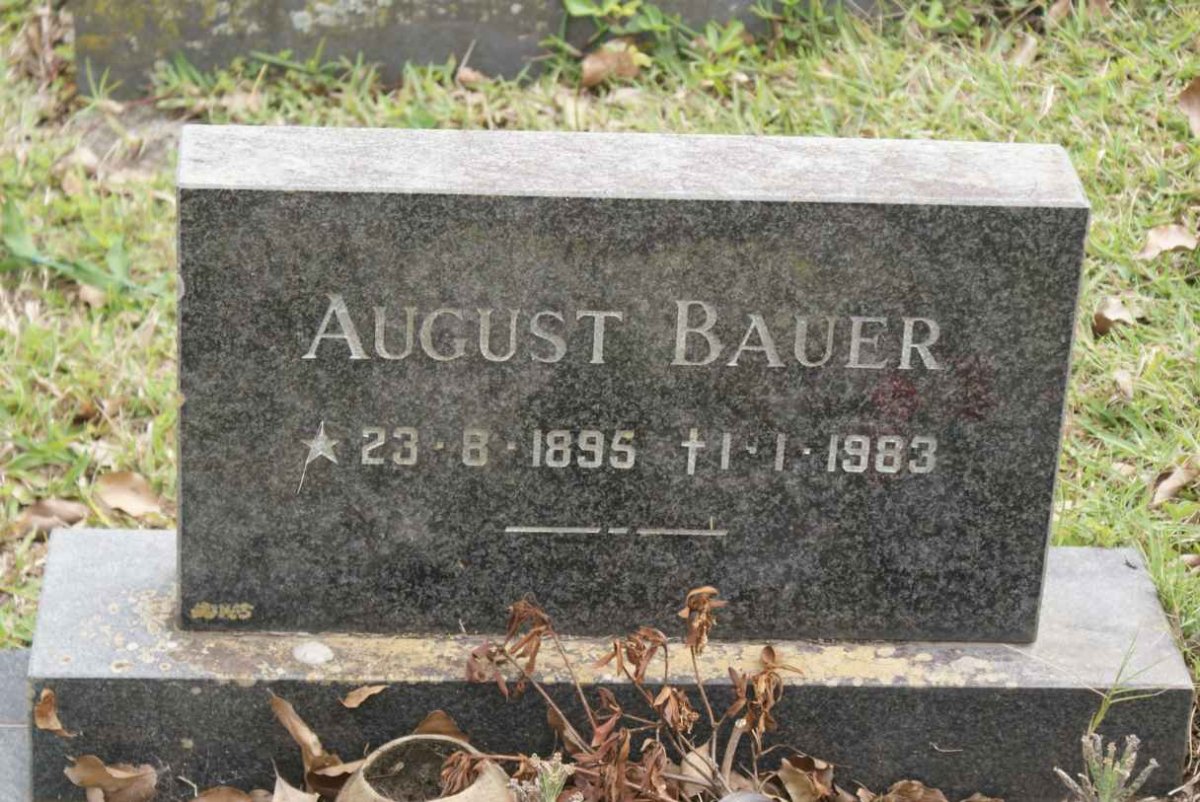 BAUER August 1895-1983