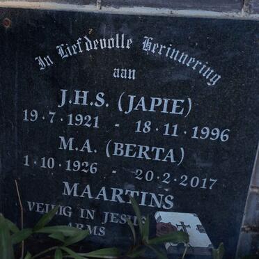 M - Surnames :: Vanne - M