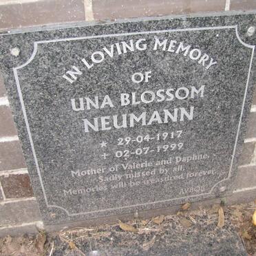 NEUMANN Una Blossom 1917-1999