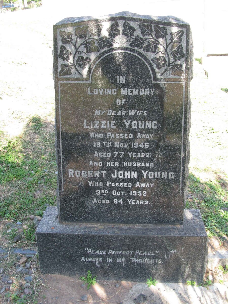 YOUNG Robert John -1952 &amp; Lizzie -1946