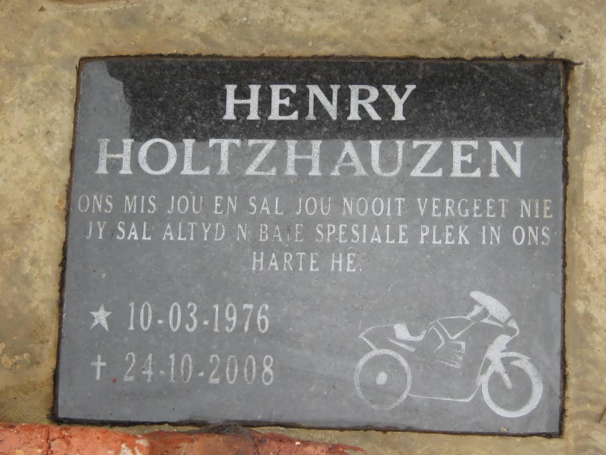 HOLTZHAUZEN Henry 1976-2008