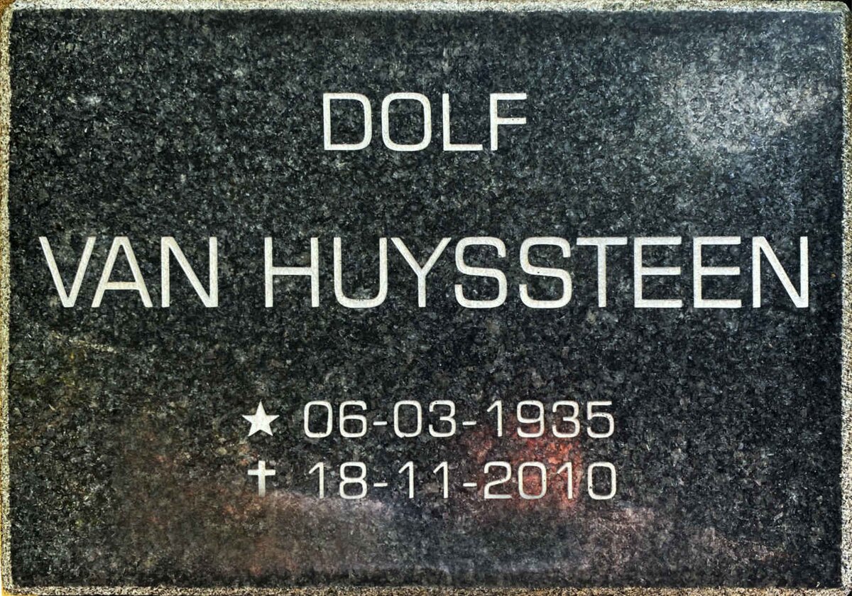 HUYSSTEEN Dolf, van 1935-2010