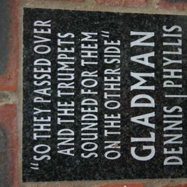 GLADMAN Dennis 1925-2002 &amp; Phylis 1925-2008