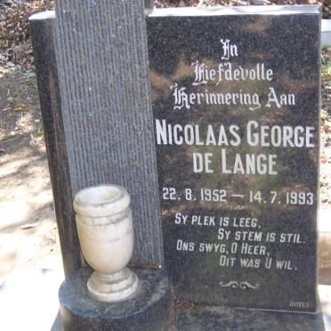 LANGE Nicolaas George, de 1952-1993