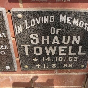 TOWELL Shaun 1963-1998