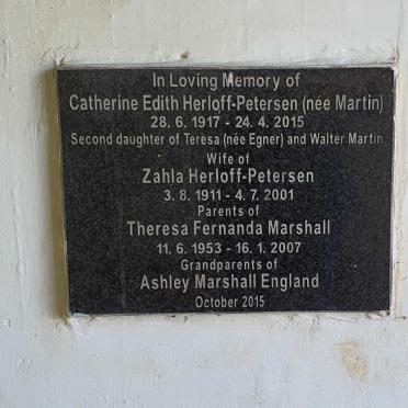 PETERSON Zahla, HERLOFF 1911-2001 &amp; Catherine Edith MARTIN 1917-2015 :: MARSHALL Theresa Fernanda 1953-2007