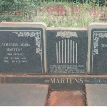 MARTENS Hendrik Jacobus V.d. M. 1882-1961 & Catharina Maria SNYMAN 1882-1962