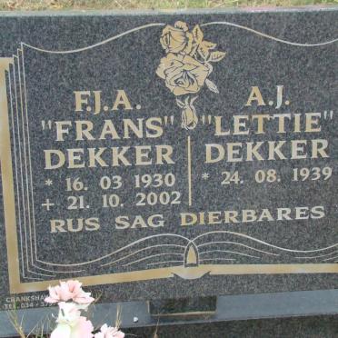 DEKKER F.J.A. 1930-2002 &amp; A.J. 1939-