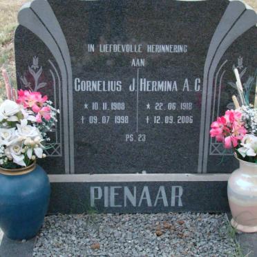 PIENAAR Cornelius J. 1908-1998 &amp; Hermina A.C. 1918-2006