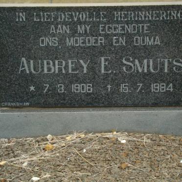 SMUTS Aubrey E. 1906-1984