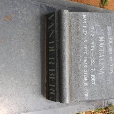 BERG Magdalena, van der 1905-1967