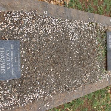 BEUKES Petrus J.G. 1887-1961 :: ERASMUS Engela A. 1912-1994