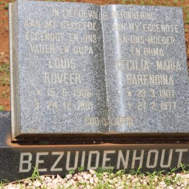 BEZUIDENHOUT Louis Roveer 1906-1981 &amp; Cecilia Maria Barendina 1907-1977