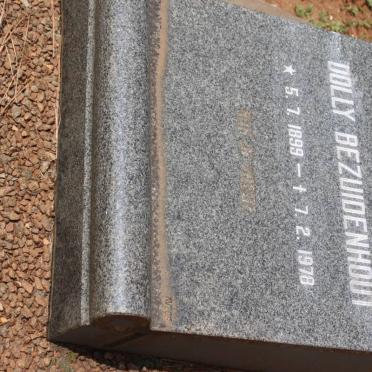 BEZUIDENHOUT Dolly 1899-1978