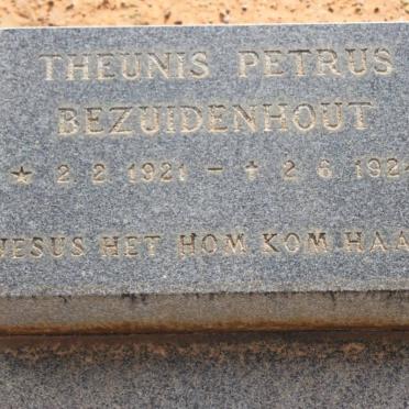 BEZUIDENHOUT Theunis Petrus 1921-1924
