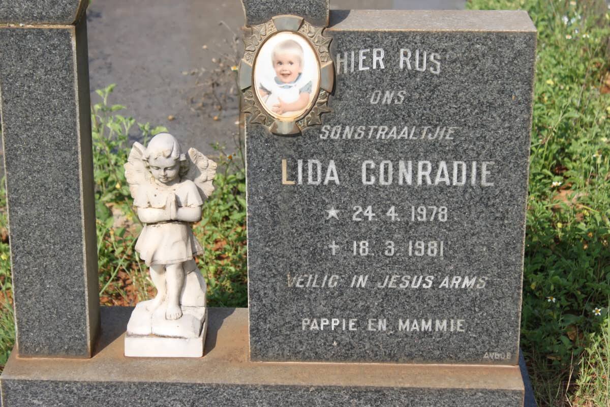CONRADIE Lida 1978-1981