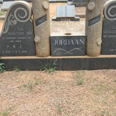 JORDAAN P.W.J. 1892-1969 &amp; C.C. 1904-1983