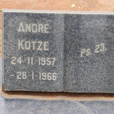 KOTZE André 1957-1966