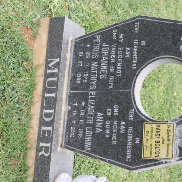 MULDER Johannes Petrus Matthys 1925-1996 &amp; Anna Elizabeth Lourina 1918-2002 :: BOLTON Mandy 1947-2002