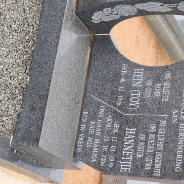 MOOLMAN Hein 1936- &amp; Hannetjie 1939-2004