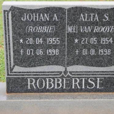 ROBBERTSE Johan A. 1955-1998 &amp; Alta S. VAN ROOYEN 1954-1998