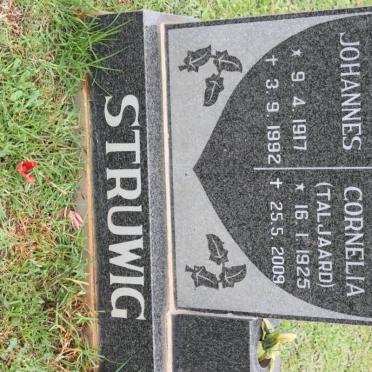 STRUWIG Daniël 1917-1992 &amp; Magdalena Cornelia TALJAARD 1925-2009