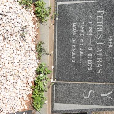 UYS Petrus Lafras 1921-1979