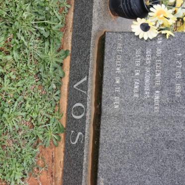 VOS Nicolaas Johan 1948-1993