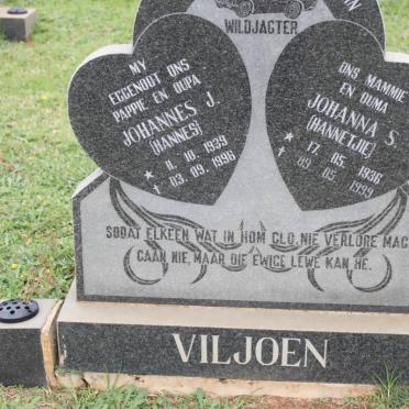 VILJOEN Johannes J. 1939-1996 &amp; Johanna S. 1936-1999