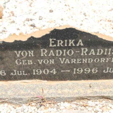 RADIIS Erika, von Radio nee VON VARENDORFF 1904-1996