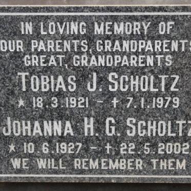 SCHOLTZ Tobias J. 1921-1979 &amp; Johanna H.G. 1927-2002