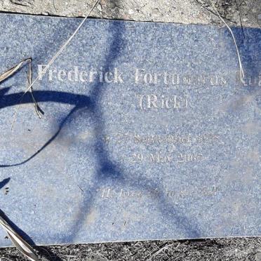 KOLBE Frederick Fortunatus 1935-2007