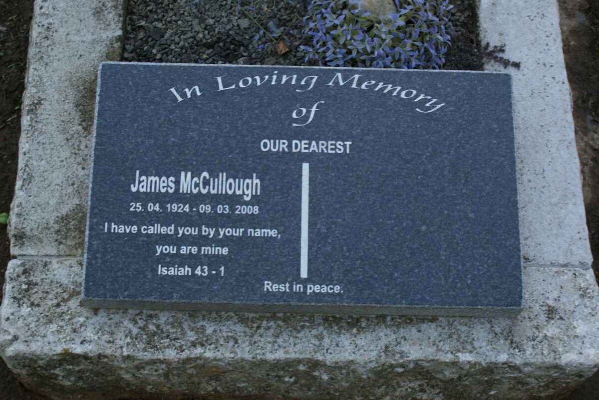 MCCULLOUGH James 1924-2008