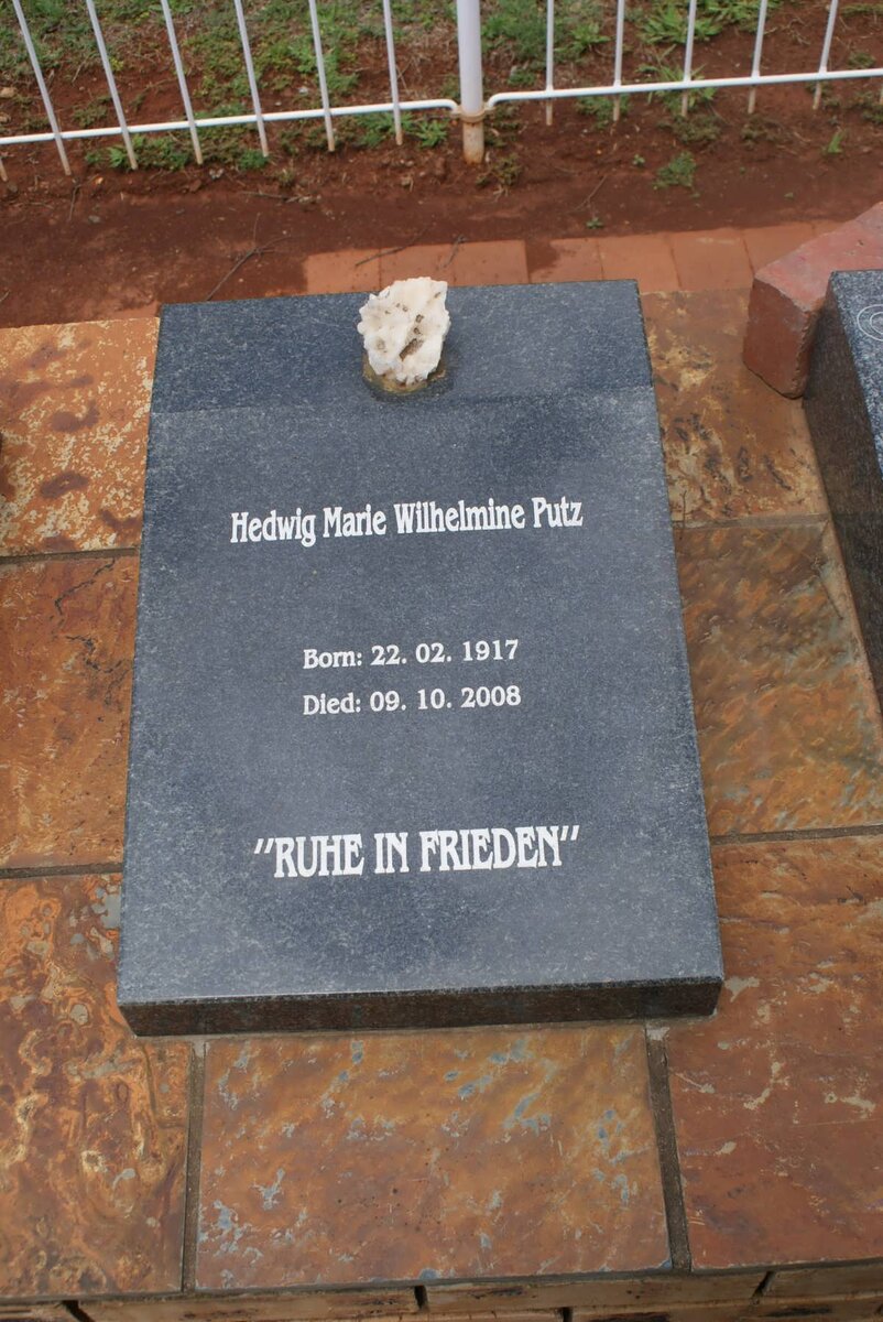 PUTZ Hedwig Marle Wilhelmine 1917-2008