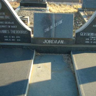 JORDAAN Johannes Theodorus 1895-1974 &amp; Gertruida Jacoba SWART 1903-1986