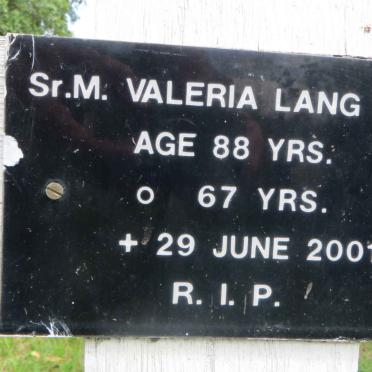 LANG Valeria -2001