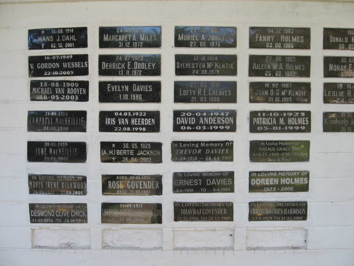 Memorial wall_1