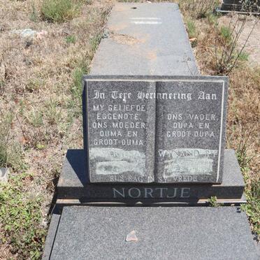 NORTJE Wynand R.F. 1911-1996 & Sarie 1914-1995