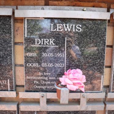 LEWIS Dirk 1951-2023