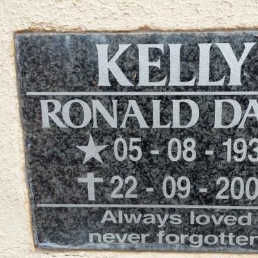 KELLY Ronald Dale 1934-2002