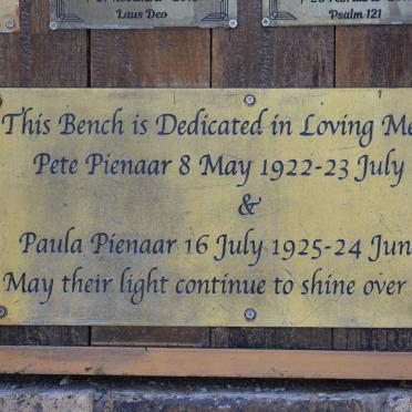 PIENAAR Pete 1922-2009 &amp; Paula 1925-1998