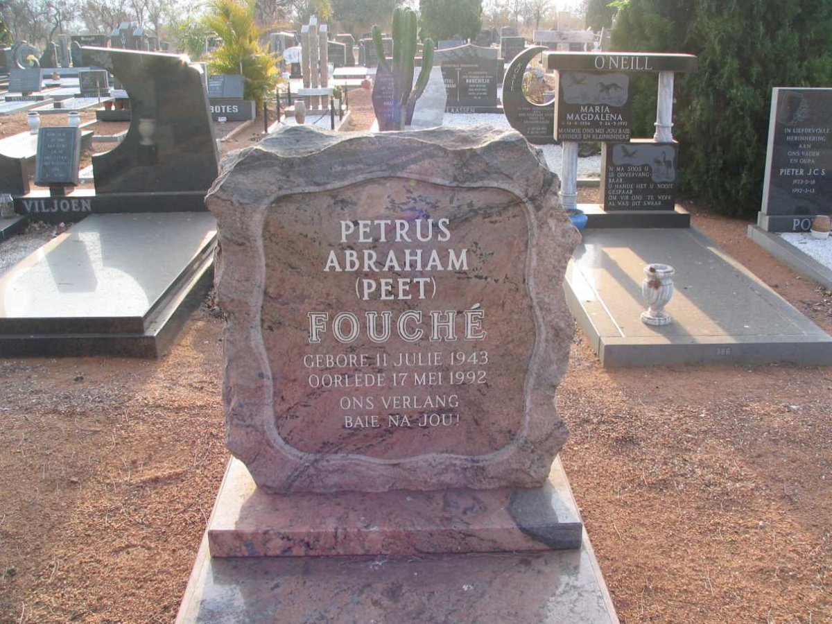 FOUCHÉ Petrus Abraham 1943-1992