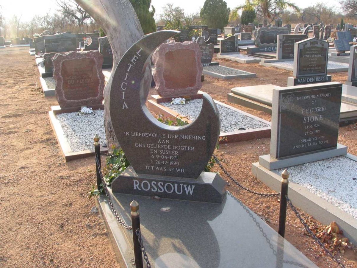 ROSSOUW Leticia 1971-1990