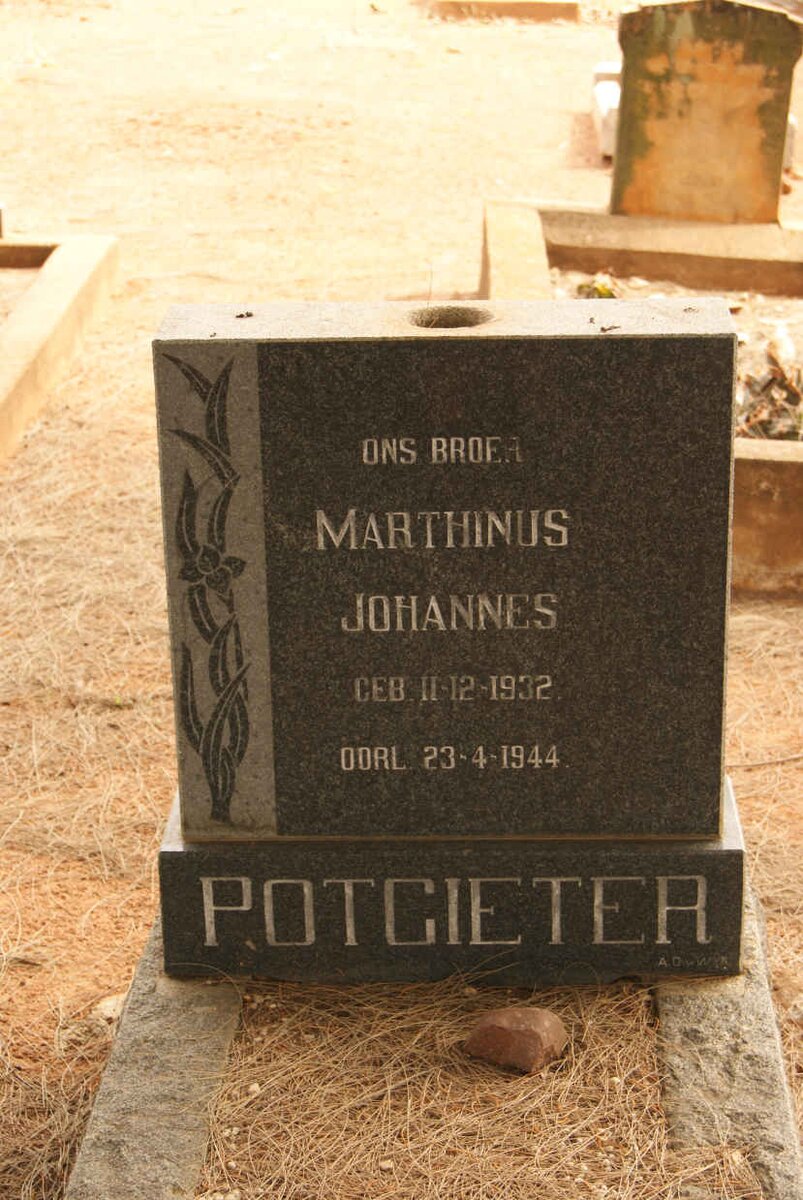 POTGIETER Marthinus Johannes 1932-1944